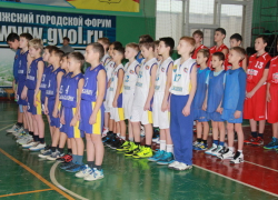 В Волжском стартовал баскетбольный турнир имени Анатолия Стоянова