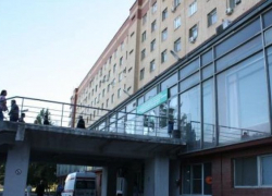 В Волгограде бухгалтер торговой сети сбила санитарку Больничного комплекса