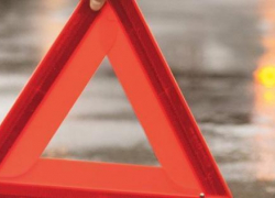 В Волжском водитель на Chevrolet протаранил автолюбителя на Hyundai