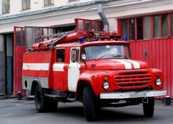 Неизвестные подожгли квартиру в Волжском