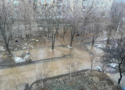 В Волжском затопило 21 микрорайон