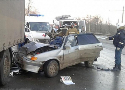 Всего пять лет грозит волжанину, который угробил пассажирку в столкновении ВАЗа и фуры