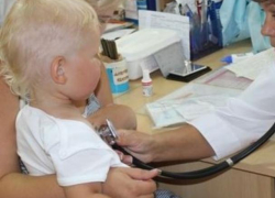 Врач калечила детей в Ленинске с помощью купленного диплома