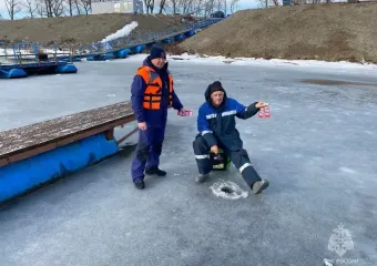Рыбалка ценой в жизнь: МЧС Волгоградской области предупреждает о смертельной ловушке на льду