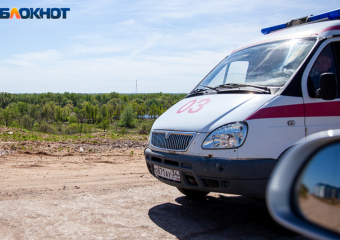 Водитель «Лады» устроил аварию с мотоциклом под Волжским