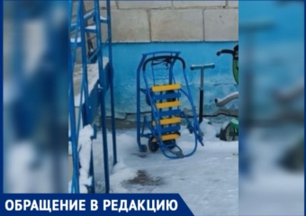В Волжском разыскивают ребят, укравших санки у малыша