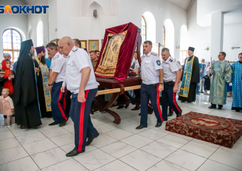 Донская икона Божией Матери покидает Волжский: святыня завершает пребывание в городе