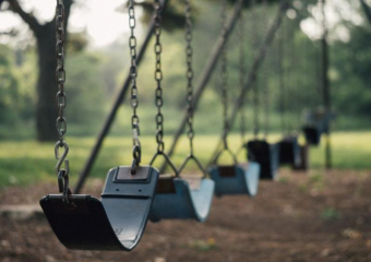 12-летнего мальчика нашли мертвым на качели под Волгоградом