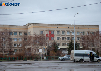 Волжские медучреждения перейдут на особый режим работы в новогодние праздники