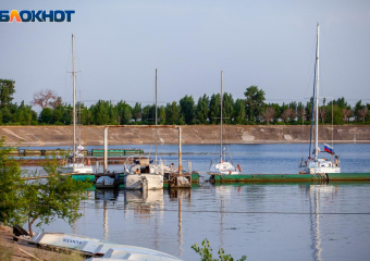 В Волгоградской области под катером погиб рыбак из Уфы