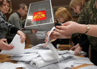 В Волжском открылись избирательные участки