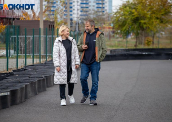 Жители Волжского мечтают сходить в кино на фильм «Блогерши»