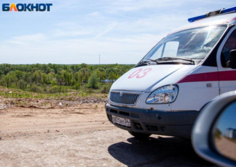 Водитель «ВАЗа» скончался после лобового столкновения с грузовиком на трассе в Волгоградской области