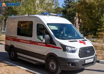 Водитель Шкоды сбил волжанку, поверившую зеленому сигналу светофора