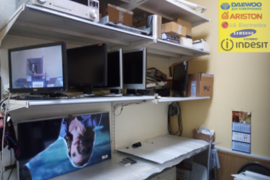 Ремонт телевизоров, мониторов и ауди-видео техники.