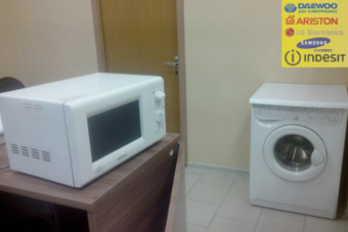 Ремонт стиральных машин, свч-печей, бытовой техники.