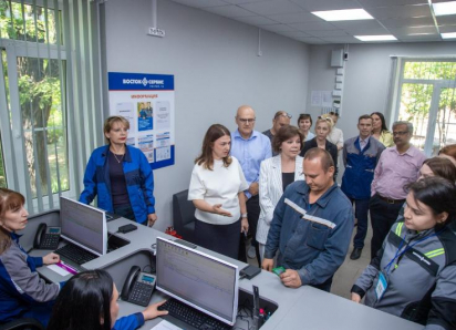 Современно, удобно, доступно! На «Волжском абразивном заводе» внедрили новую систему выдачи спецодежды