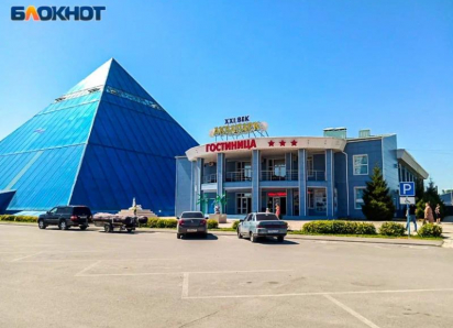 В волжском аквапарке «XXI век» внезапно скончалась 43-летняя женщина