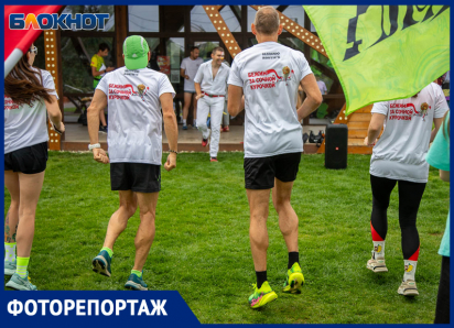 И побегали, и покушали: в Волжском прошел «куриный» забег