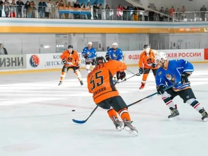 Дикасы бар әйелдің хардкор порносы