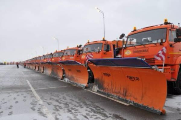 Дороги Волжского активно готовят к зиме