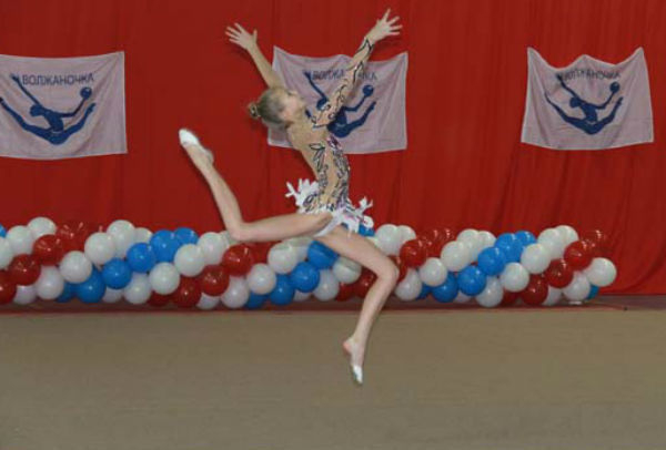 В Волжском прошел традиционный турнир по художественной гимнастике