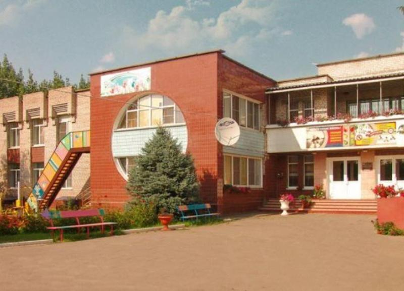 33 года назад в Волжском открылся детский дом для сирот