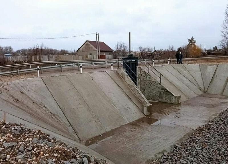 В Волго-Ахтубинской пойме построены сооружения для пропуска паводковых вод