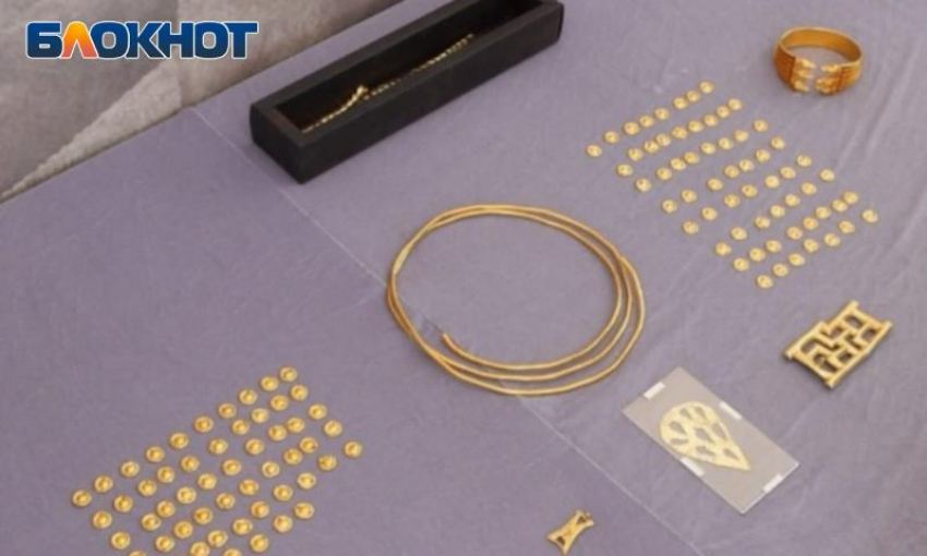 В Волгограде показали золото сарматов, найденное в Волжском в прошлом году