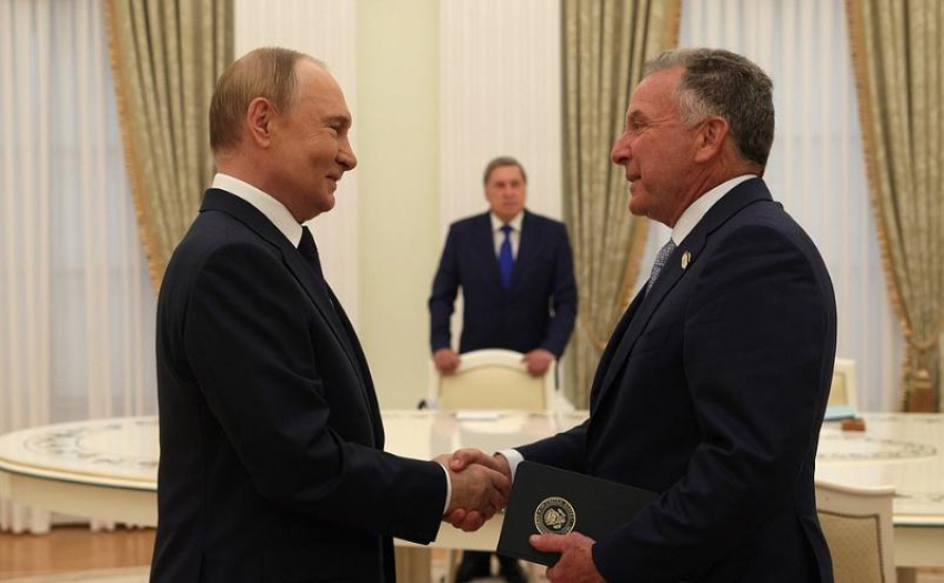 Путин и Трамп готовятся к встрече для обсуждения ситуации на Украине