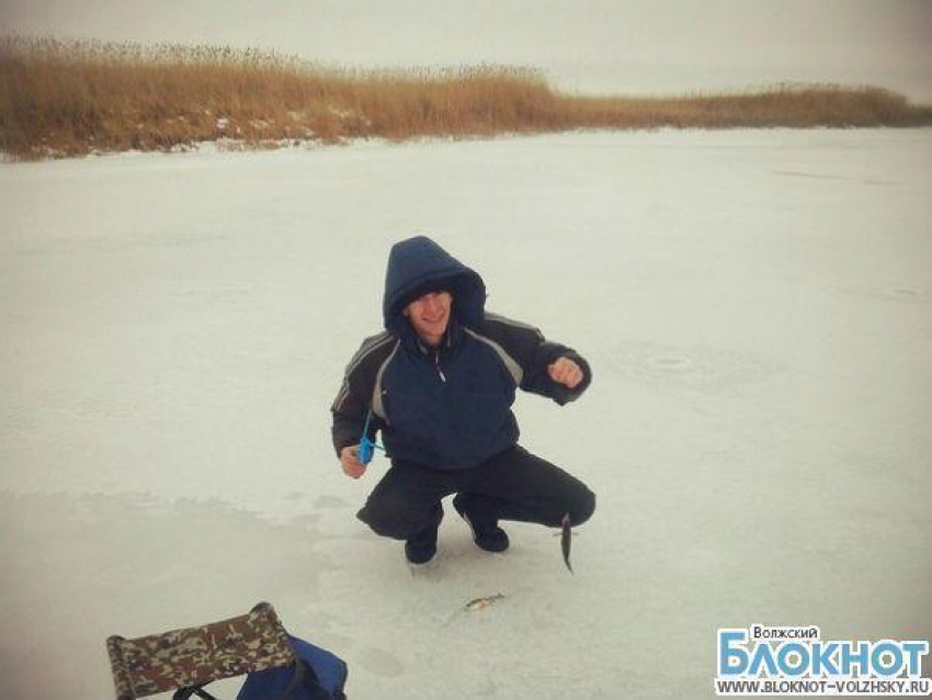 Пятый участник конкурса «Самое оригинальное фото с зимней рыбалки» - Семен