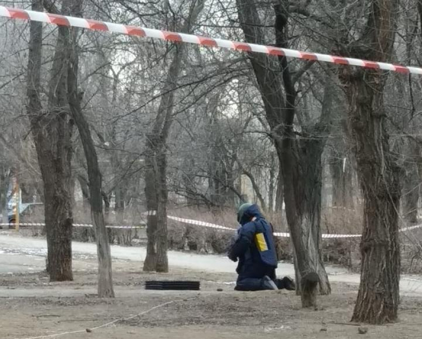  В Волжском обнаружили предмет, похожий на ручную гранату Ф-1