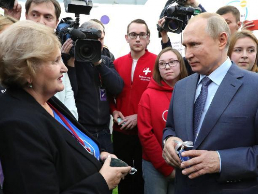 Путин был приятно удивлен после встречи с волжанкой