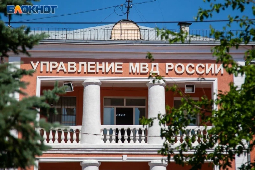 Отец избил подростка за обиду дочери: «самосуд» в школе Волгоградской области