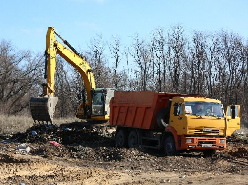 Свалки в Среднеахтубинском районе очистили от мусора
