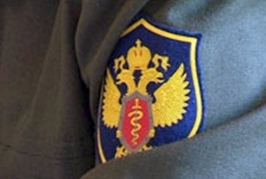 Сотрудник  наркоконтроля избил двоих жителей Волгоградской области