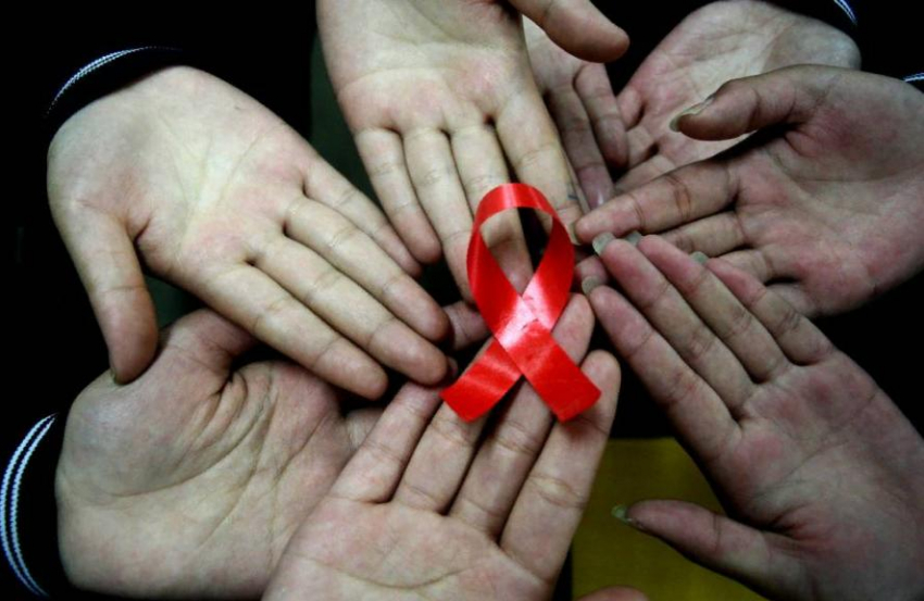 Волжский участвует в акции «Стоп ВИЧ/СПИД»