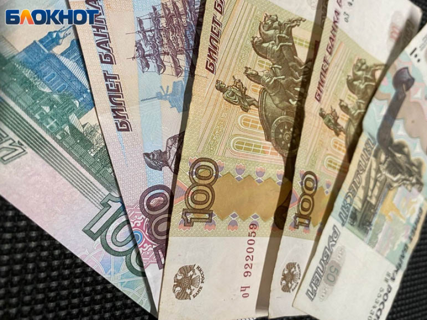 Мошенники представились силовиками и выманили у волжанки почти 2 млн рублей