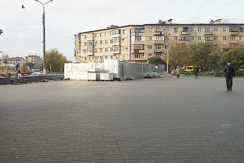 Пятачок напротив площади Ленина в Волжском превратят в уютный сквер