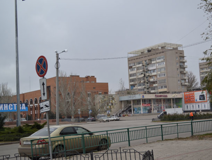 Нервозная и аварийная обстановка сложилась на улицах Волжского из-за резкой смены погоды