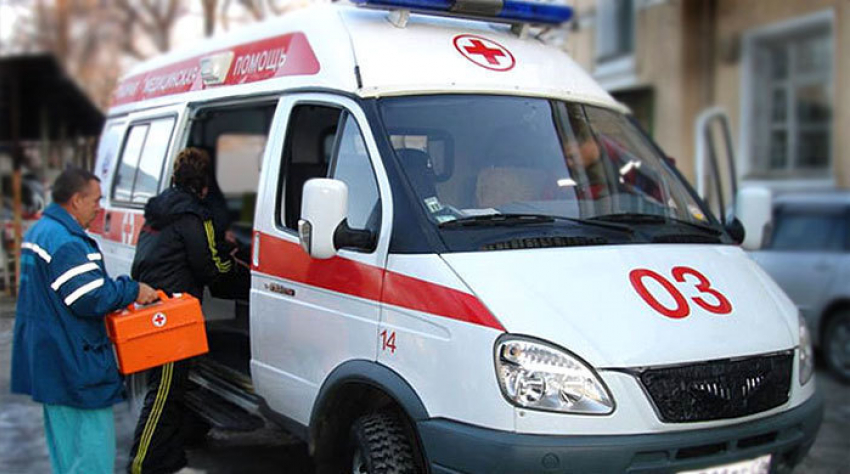 На трассе «Москва - Волгоград» карета скорой помощи сбила 19-летнего парня