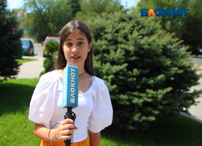 Нужно ли заставлять детей учиться летом? Что об этом думают родители из Волжского