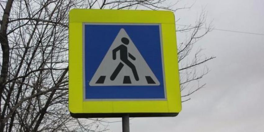 В Средней Ахтубе Газель и ВАЗ отправили пешехода в больницу