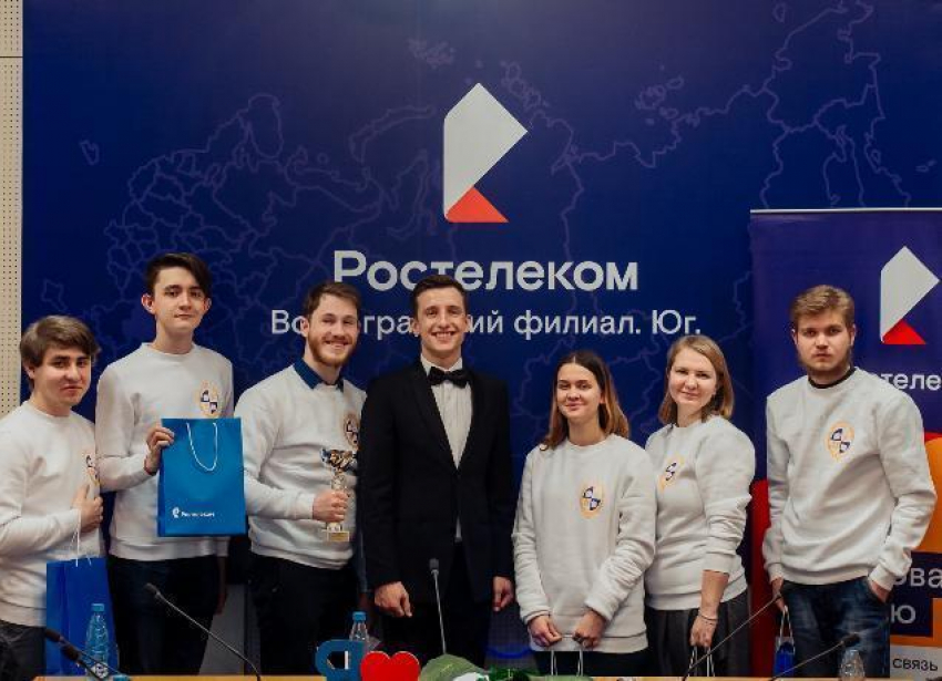 «Ростелеком» с помощью видеоконференцсвязи организовал игру «Что? Где? Когда?»