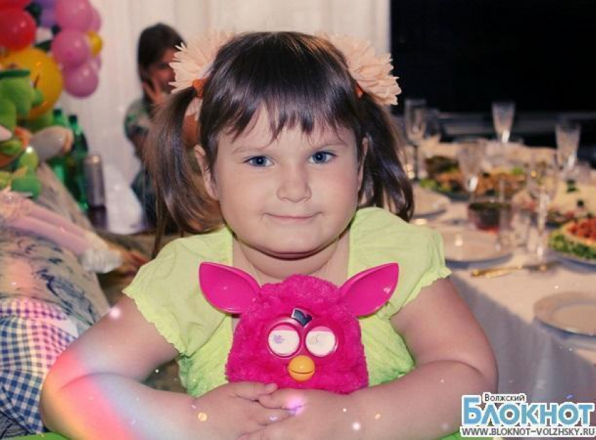Пятая участница конкурса Самый очаровательный ребенок Волжского