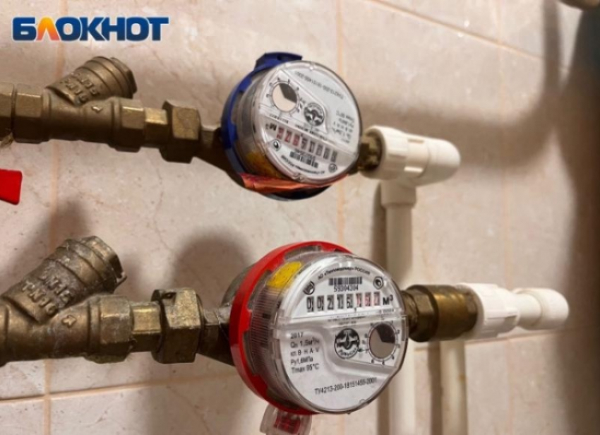 В Волжском продолжают проводить осмотр приборов учета холодного водоснабжения