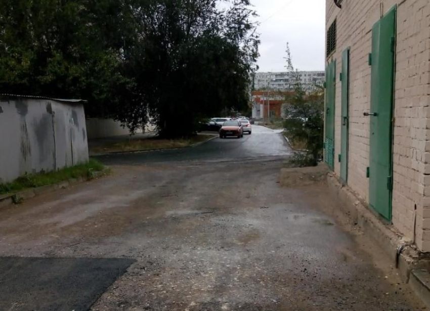 Новую дорогу оставили без знаков и камер в Волжском