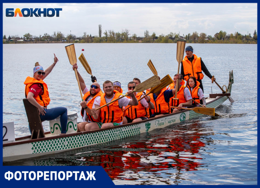 В Волжском определили сильнейших гребцов на «драконах»