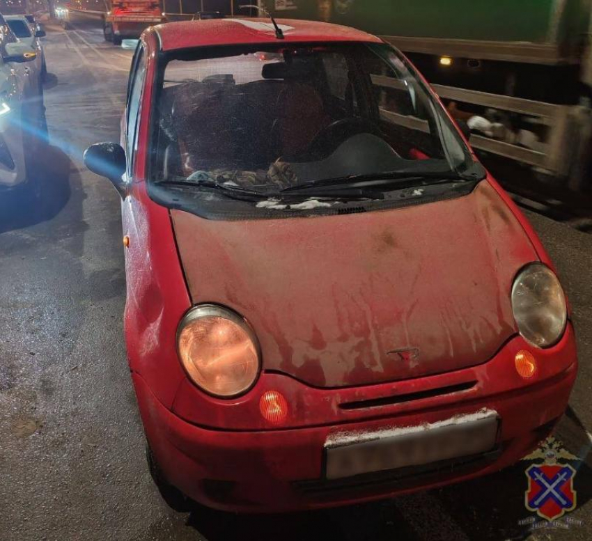 Под Волжским на посту ДПС задержали супругов с наркотиками