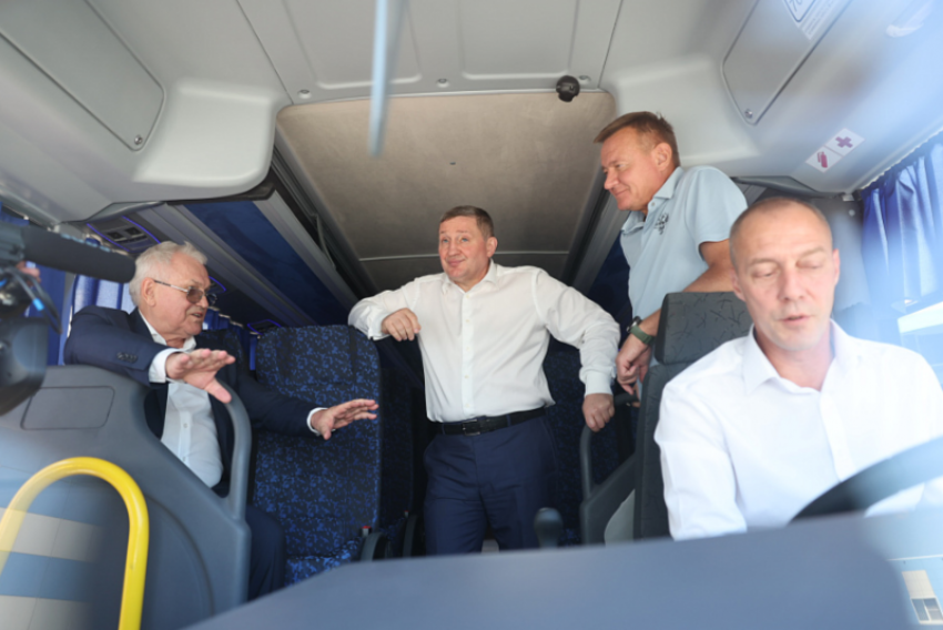 Пока волжане добиваются безопасных троллейбусов, глава Минтранса назвал Волгоградскую область лидером системы общественного транспорта